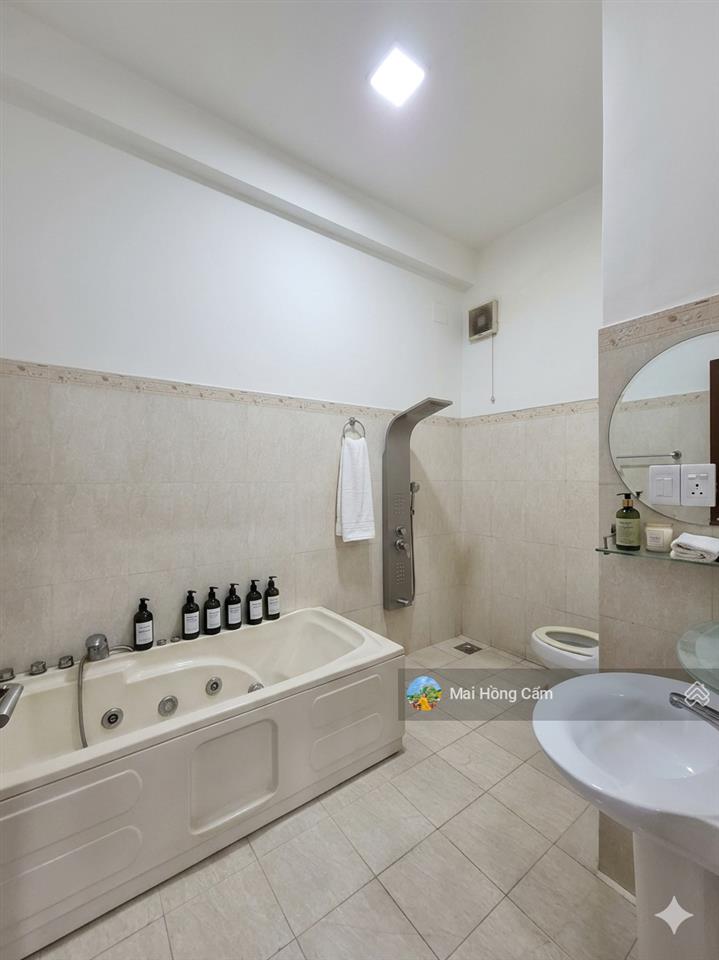 Bán biệt thự 3pn, 5wc, 114m2, chỉ với 9,9 tỷ tại lê thị riêng, thới an, q12, hcm