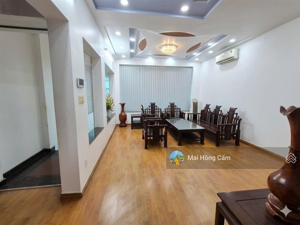Siêu phẩm q12  ngang khủng 5.7m  đối diện ubnd quận trong khu dự án phú nhuận (lê thị riêng)