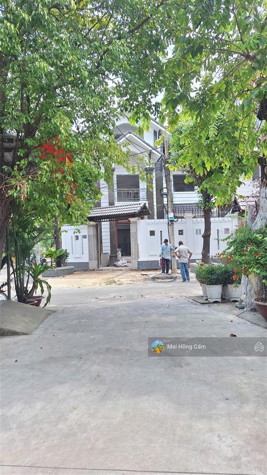Hẻm xe hơi thông ngay khu biệt thự phú nhuận lê thị riêng ngang 5m