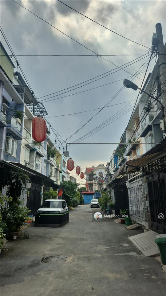 Siêu phẩm nhà phố khu phân lô thạnh xuân 24, quận 12 đẹp kính koong, vào ở ngay!