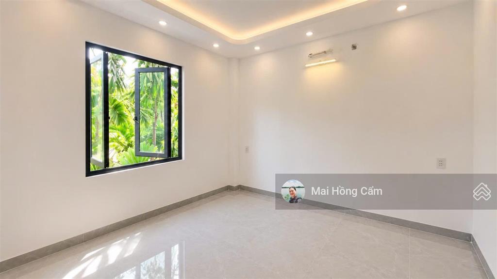 Bán nhà mới q12 1 trệt 2 lầu sân thượng 4pn 5wc giá 4.8 tỷ (tl)