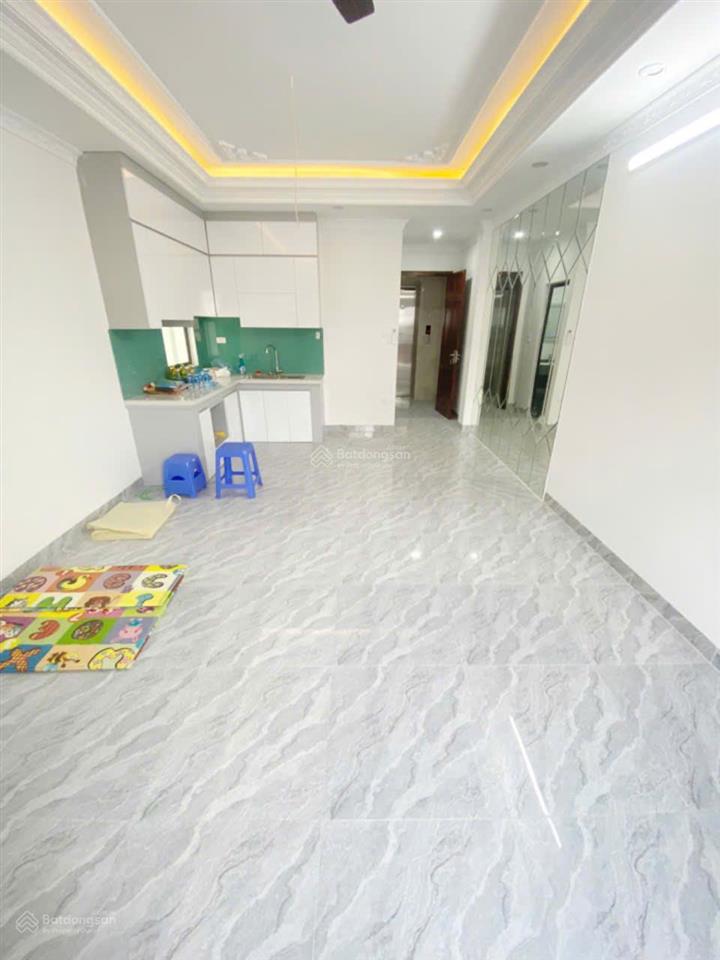 Cho thuê nhà dịch vụ vạn phúc  giáp him lam. dt 50m2, 7 tầng thông sàn, thang máy, đh đầy đủ
