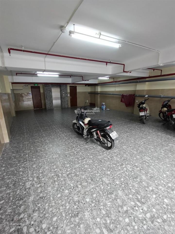 Cho thuê nhà hồ tùng mậu  cầu diễn. dt 150m2, 7 tầng 1 hầm, đh âm trần, thang máy. pccc đạt chuẩn
