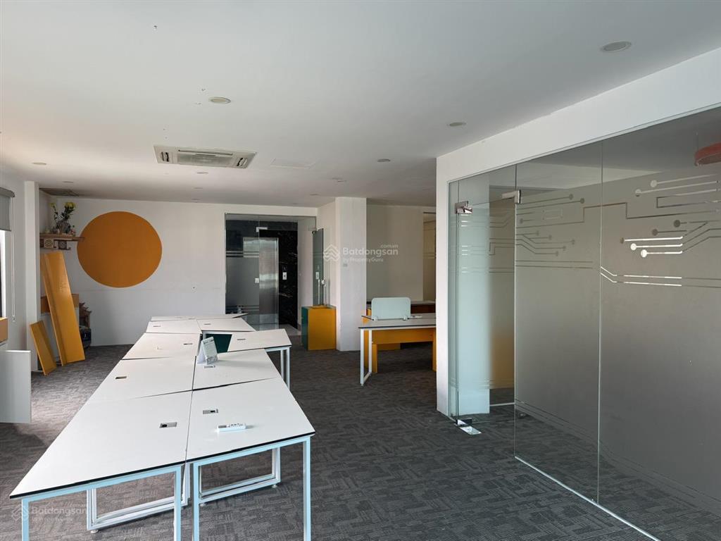 Cho thuê nhà riêng văn khê  tố hữu. dt 83m2, 6 tầng, thang máy, phù hợp các mô hình. cực hiếm