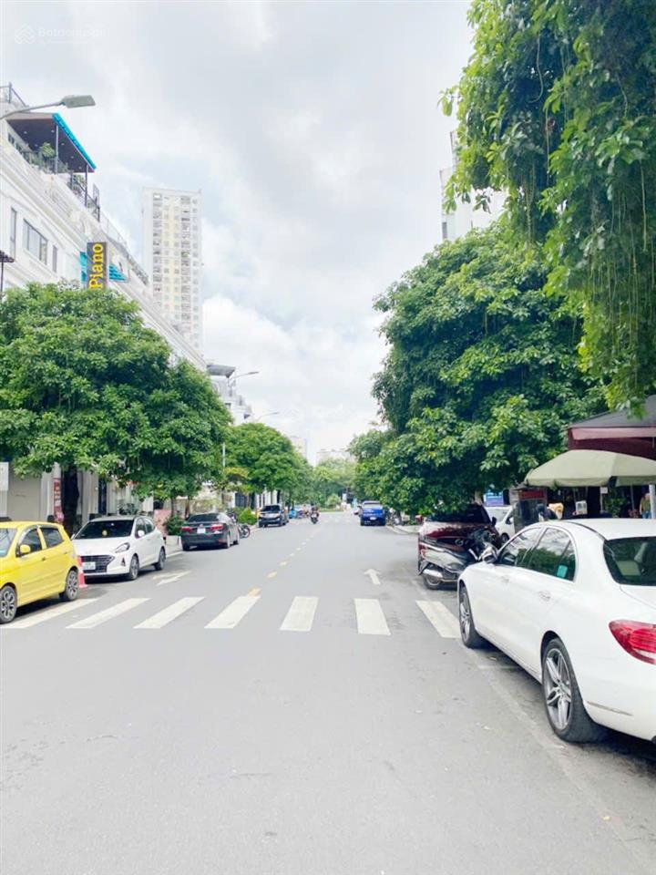 Cho thuê vp galaxy vạn phúc  tố hữu. dt 90m2, 6 tầng thông sàn, thang máy. có thuê lẻ sàn