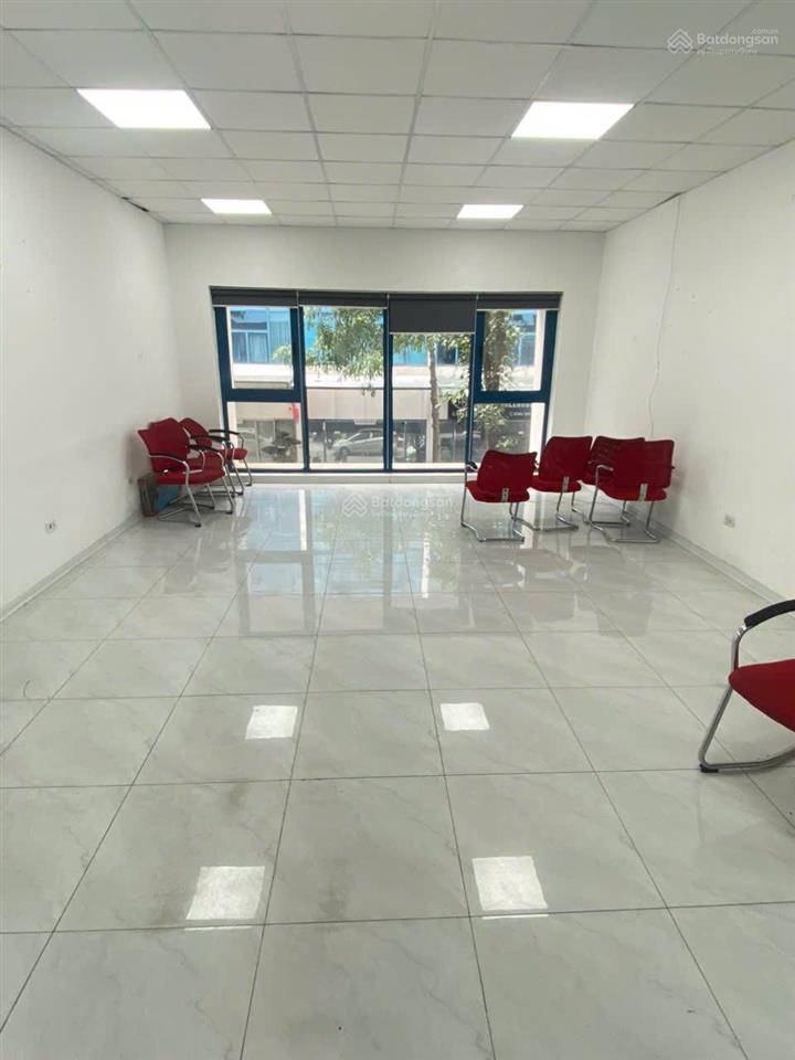 Cho thuê lk galaxy vạn phúc  tố hữu. dt 100m2, 6 tầng thang máy, điều hòa. phù hợp các mô hình