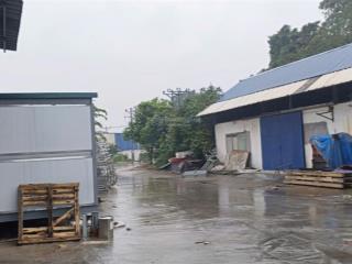 Cho thuê kho xưởng đại lộ tlkcn thạch thất. dt 1200m2 khung zamin, xuất vat, xe cont đỗ