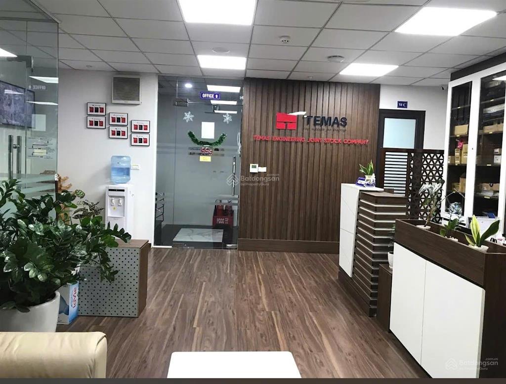 Cho thuê nhà nguyễn hoàng  dương khuê. dt 70m2, 6 tầng 1 hầm, có pccc, thang máy, điều hòa