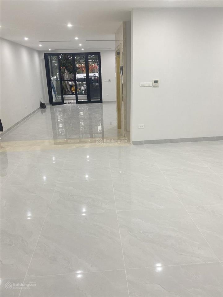 Cho thuê lẻ tầng 1 + 2 hoặc cả nhà galaxy tố hữu. dt 90m2, 6 tầng, đi riêng, kinh doanh + vp đẹp