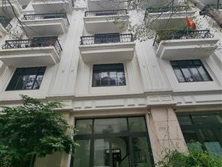 Cho thuê lk xuân la  giáp võ chí công. dt 100m2, 5 tầng, mt 6m. phù hợp các mô hình. giá rẻ