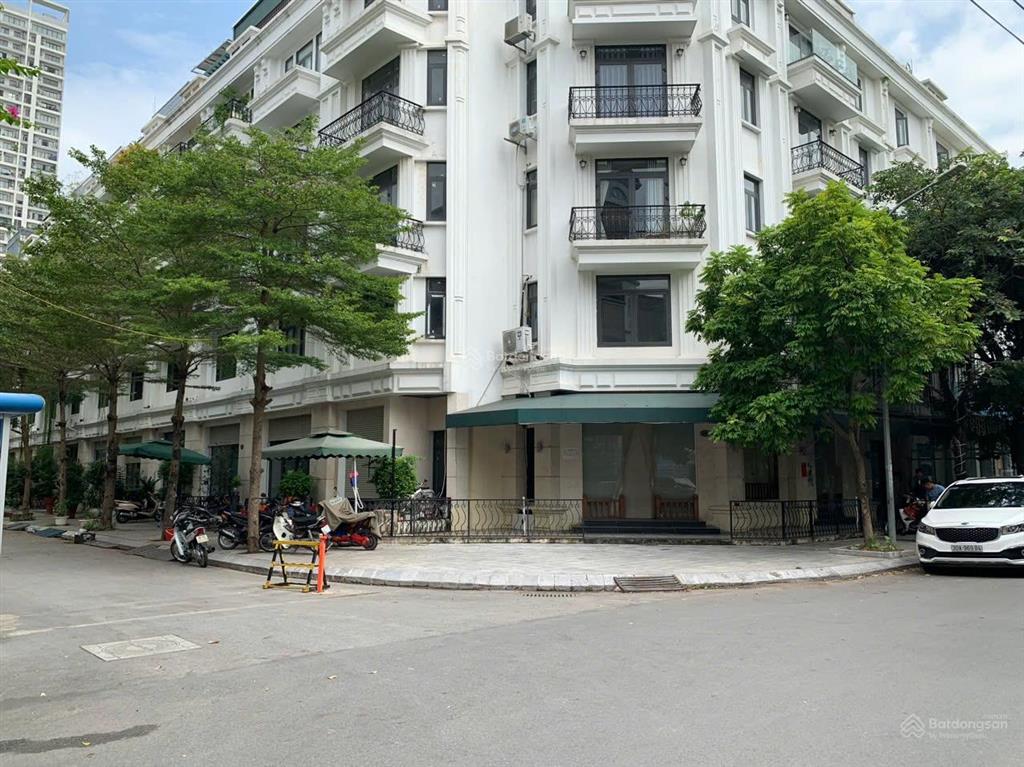 Cho thuê nhà xuân la  giáp võ chí công. dt 100m², 5 tầng, mt 6m. phù hợp các mô hình. giá tốt
