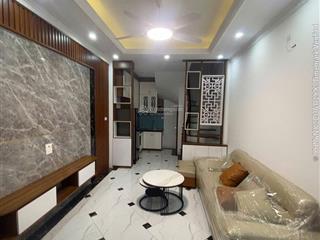 Cho thuê nhà hồ tùng mậu  mỹ đình. dt 30m2, 5 tầng, full nội thất. phù hợp vp và ở gia đình