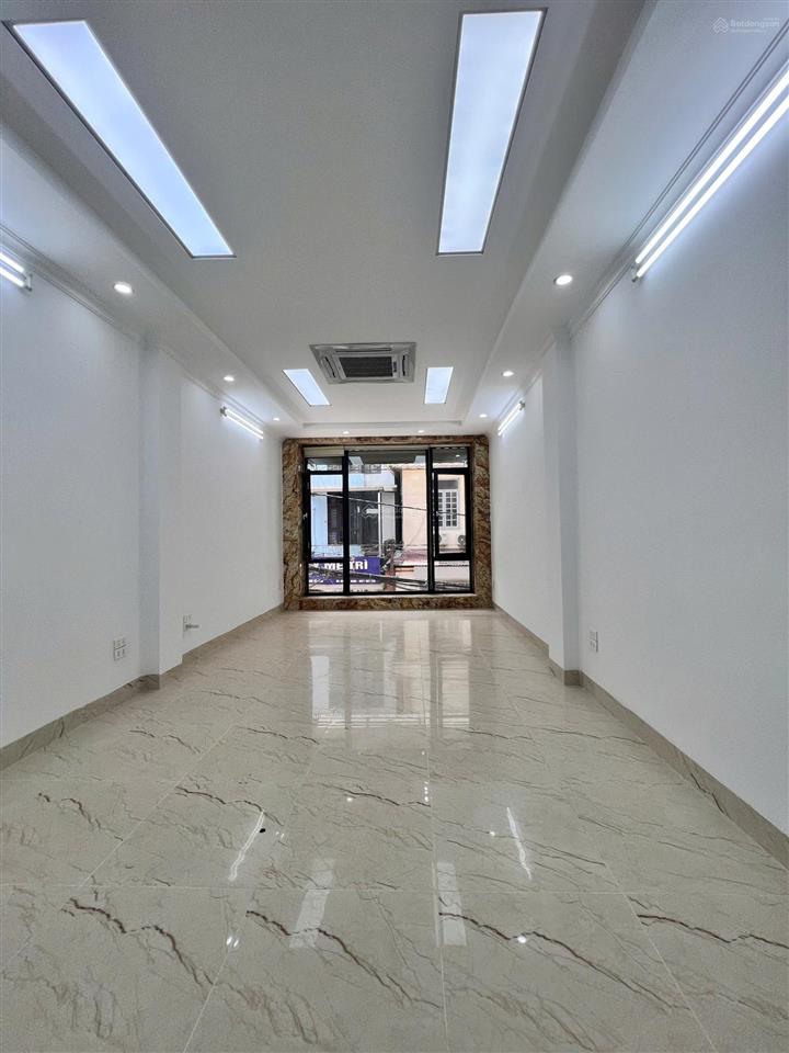 Cho thuê nhà mễ trì, nam tl. dt 60m2, 7 tầng thông sàn, thang máy, đh âm trần. kinh doanh+vp đẹp