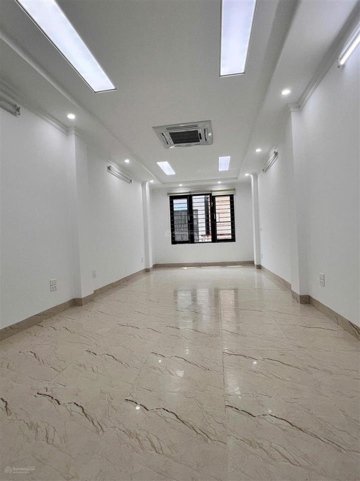 Cho thuê nhà mễ trì, nam tl. dt 60m2, 7 tầng thông sàn, thang máy, đh âm trần. kinh doanh+vp đẹp