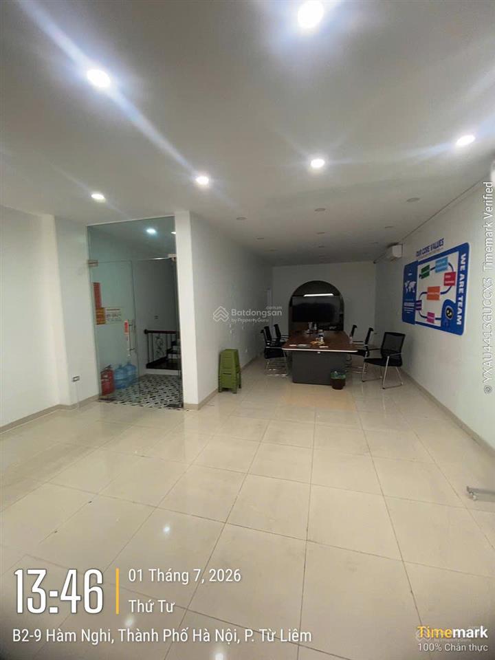 Cho thuê lk vinhomes hàm nghi  mỹ đình. dt 96m2, 5 tầng thông sàn, thang máy. kinh doanh tốt