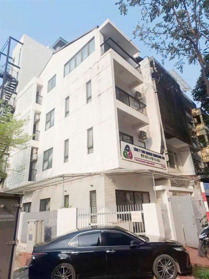 Cho thuê nhà phố lưu quang vũ  trung hòa. dt 115m2, 5 tầng, lô góc 2 mặt tiền. phù hợp các mô hình