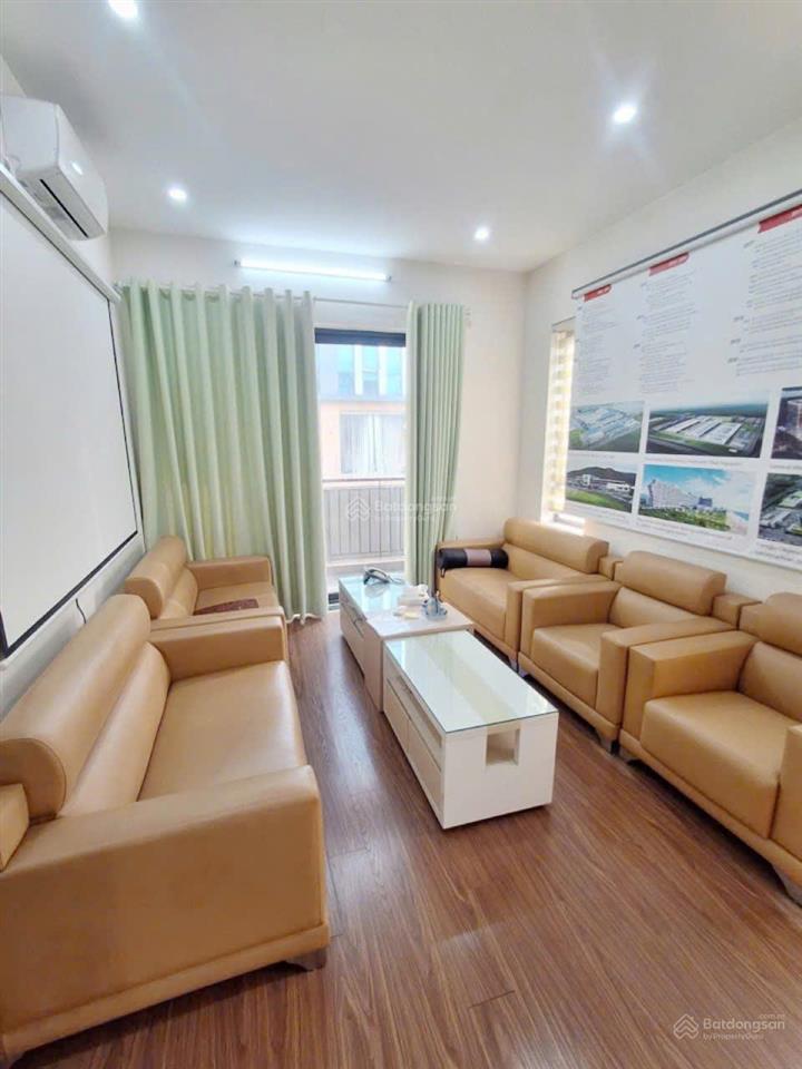 Cho thuê nhà phố lưu quang vũ  trung hòa. dt 115m2, 5 tầng, lô góc 2 mặt tiền. phù hợp các mô hình