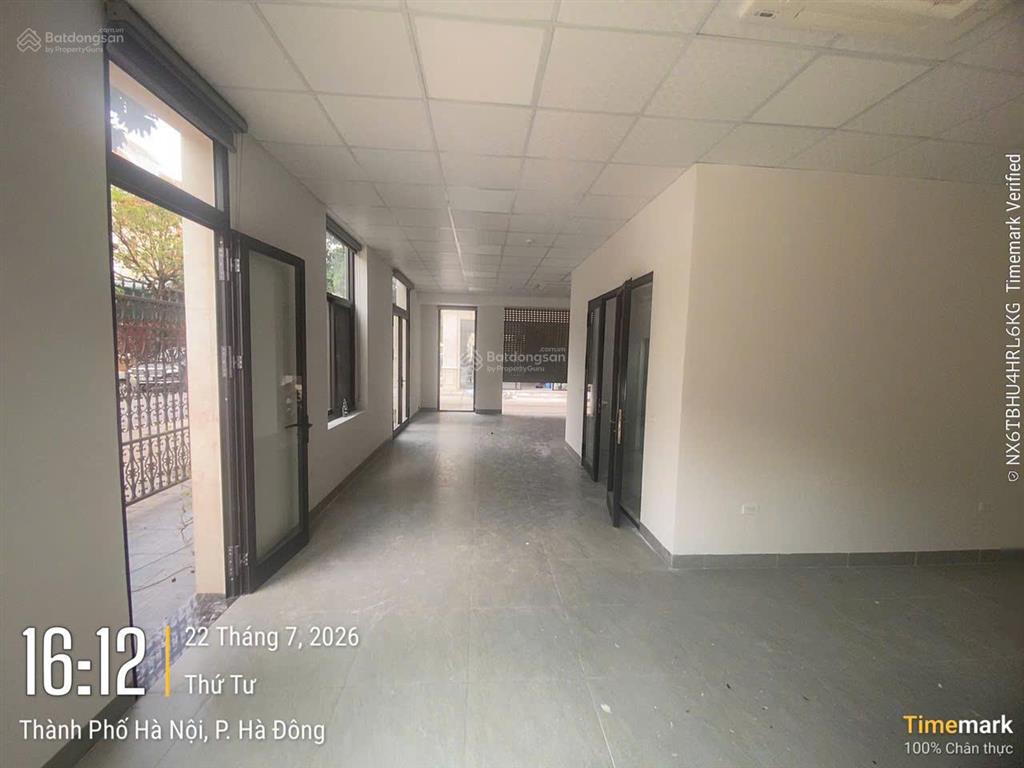 Cho thuê lk him lam vạn phúc. dt 95m2, 7 tầng lô góc 2 mặt thoáng, thang máy. phù hợp các mô hình