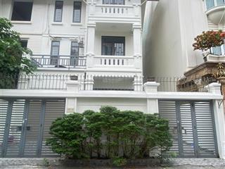 Cho thuê biệt thự làng việt kiều châu âu  mỗ lao. dt 160m2, 4 tầng, full nội thất. nhà đẹp giá rẻ