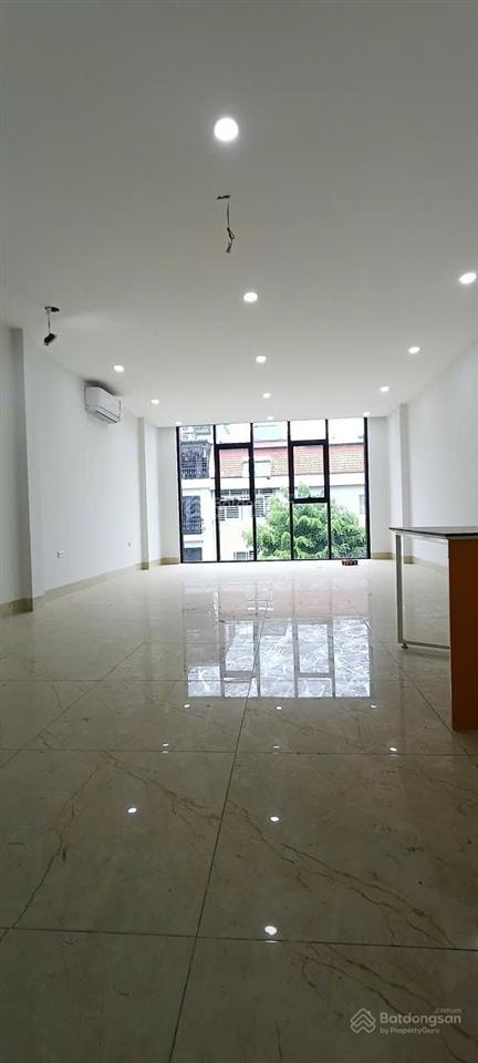 Cho thuê lk văn khê, tố hữu. dt 85m2, 6 tầng thông sàn, thang máy cuối. ô tô đỗ cửa. kinh doanh đẹp