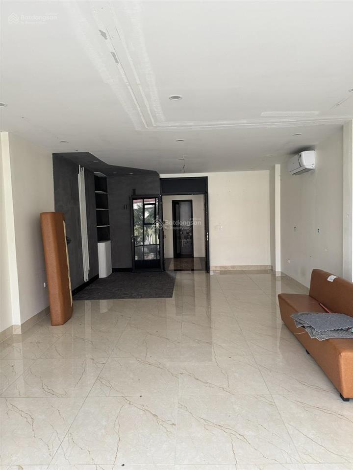 Cho thuê nhà kđt văn khê  tố hữu. dt 85m2, mt 5m, 6 tầng thông sàn, thang máy. phù hợp các mô hình
