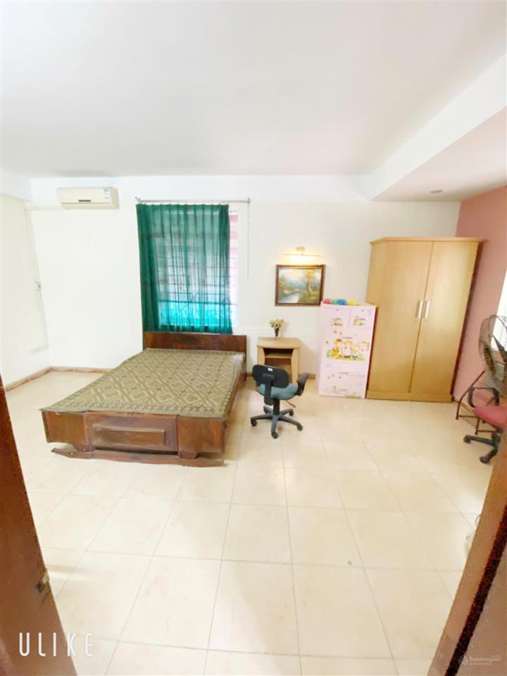 Cho thuê nhà văn yên, cạnh nguyễn khuyến  văn quán. dt 80m2, 5 tầng lô góc. ô tô đỗ quanh nhà