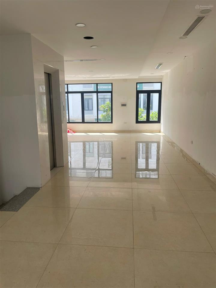 Cho thuê nhà riêng vinhomes hàm nghi, mỹ đình. dt 100m2, 5 tầng, thang máy. phù hợp các mô hình
