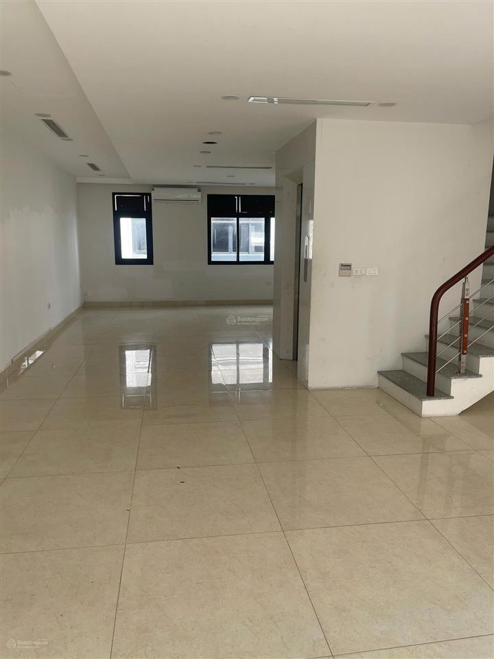 Cho thuê nhà riêng vinhomes hàm nghi, mỹ đình. dt 100m2, 5 tầng, thang máy. phù hợp các mô hình