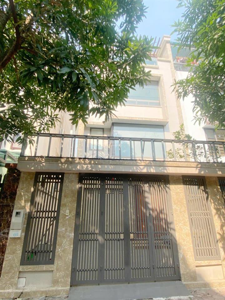 Cho thuê lk c37 bắc hà  tố hữu. dt 80m2, 5 tầng, mt 5m. có điều hòa. phù hợp các mô hình
