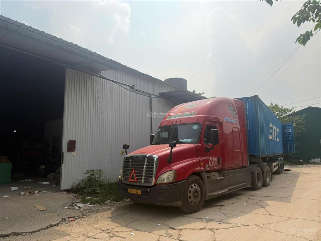 Cho thuê cụm kho xưởng hoàng tăng bí  đông ngạc. dt 600m2, xuất vat. đủ kho dt lớn nhỏ. xe công đỗ