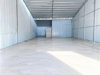 Cho thuê cụm kho xưởng hoàng tăng bí  đông ngạc. dt 600m2, xuất vat. đủ kho dt lớn nhỏ. xe công đỗ