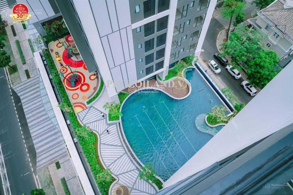 Bán căn hộ antonia, phú mỹ hưng, lầu cao 81m2, 8,5 tỷ.  0903 920 ***