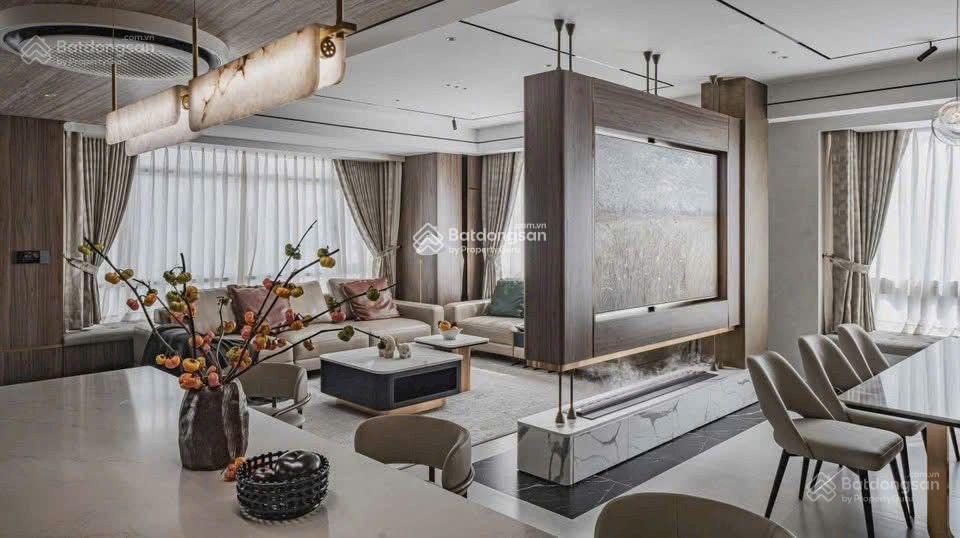 Cho thuê căn hộ panorama, phú mỹ hưng, có sân vườn 167m2, 32 tr/th.  0903 920 ***