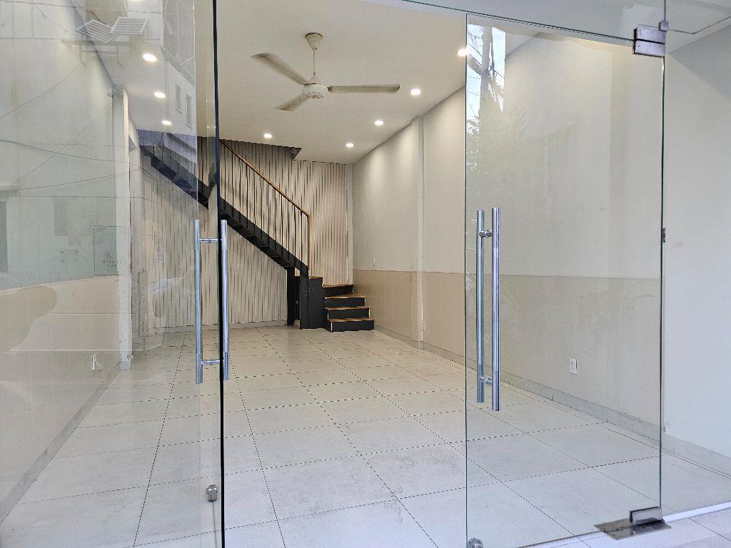 BÁN NHÀ TÂN BÌNH GẦN METRO| 100M² | 2 TẦNG | XE TĂNG VÀO NHÀ