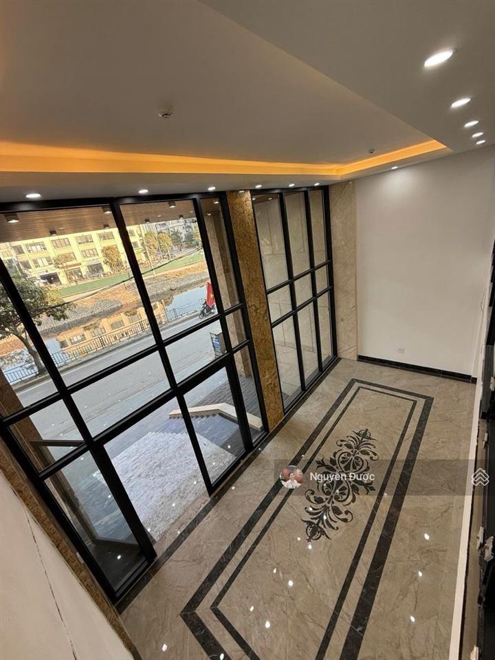 Mặt phố thanh xuân quận, sát vành đai 2.5, hàng xóm lê trọng tấn, toà vp 180m, 9 tầng mt 9m, lô góc