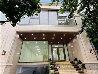 Mặt phố nguyễn chí thanh, đống đa, vài bước ra vincom, building 9 tầng,dt 115m, cho thuê 3ty/ năm