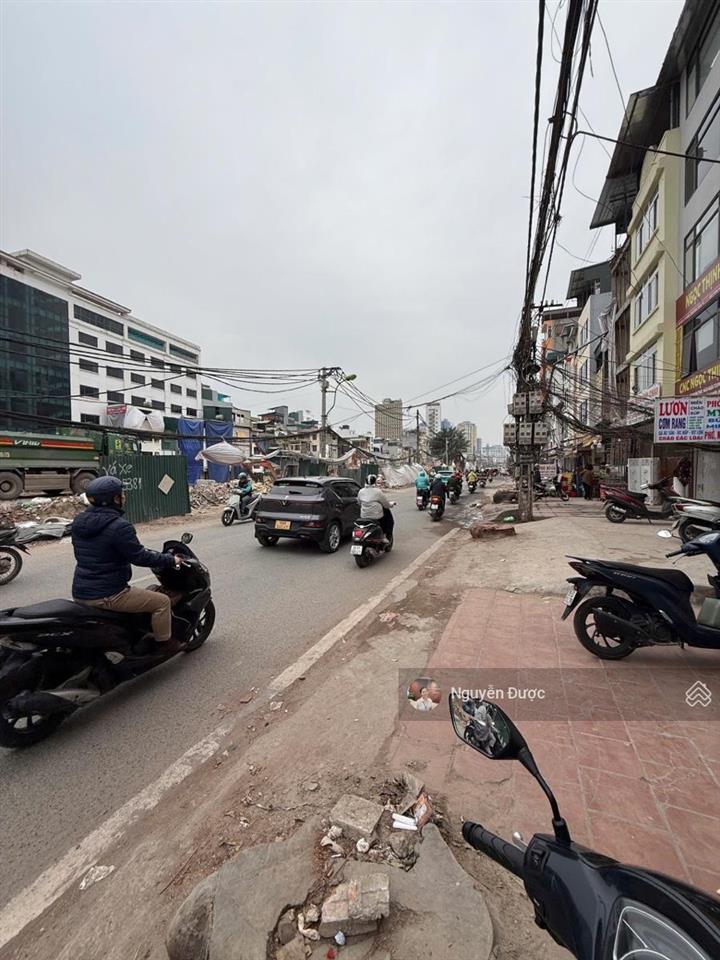 Mặt phố ô chợ dừa, đê la thành, đống đa, dt 52 m2,mt 8.8m, lô góc, đã quy hoạch 6 làn xe, sổ vuông