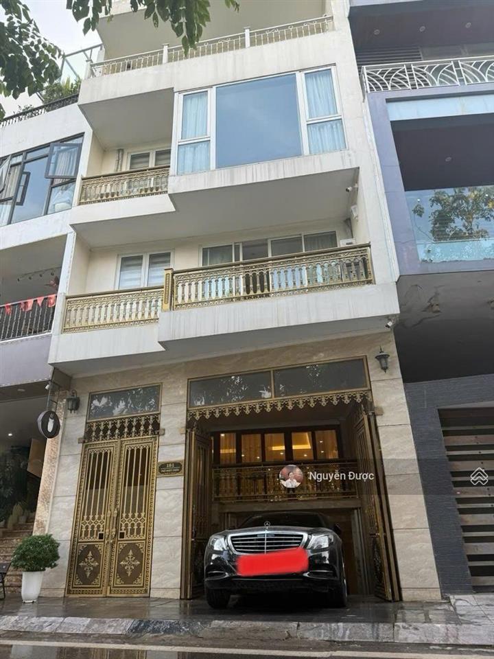 Mặt phốphố nhật chiêu, tây hô view hồ ngày đêm, đẳng cấp, dt 106m, mt 6.7m, 6 tầng, 1 mặt phố 1 ngõ