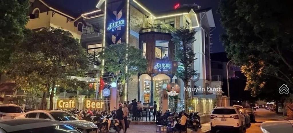 Mặt phố lưu quang vũ, cầu giấy, lô góc, vải hè 2 bên, dt 185/218m, mặt tiền 15m, kd mọi loại hình