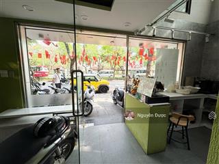 Mặt phố hoàn kiếm quận,gần quang trung lõi trung tâm,dt 71m, 4 tầng,1 sổ 1 chủ, giá thiện chí 36 tỷ