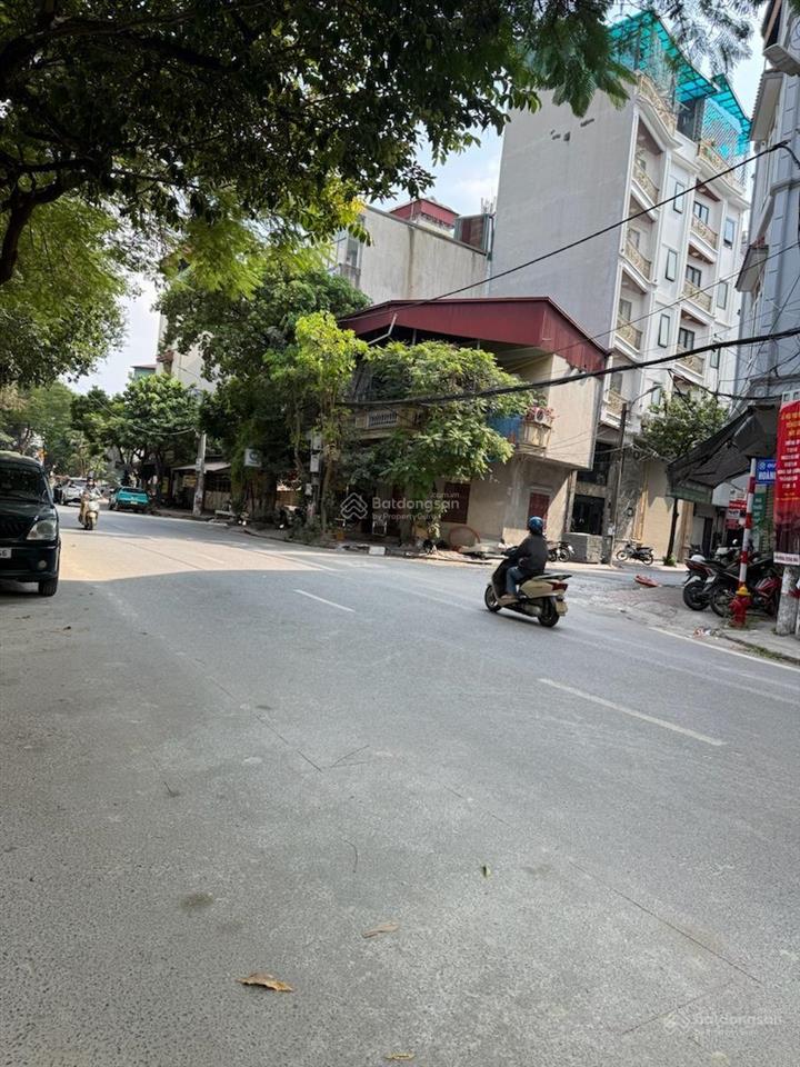 Mặt phố dương văn bé, hai bà trưng, diện tích 120m, lô góc, vỉa hè, oto dừng đỗ, ngõ oto, chỉ 42 tỷ