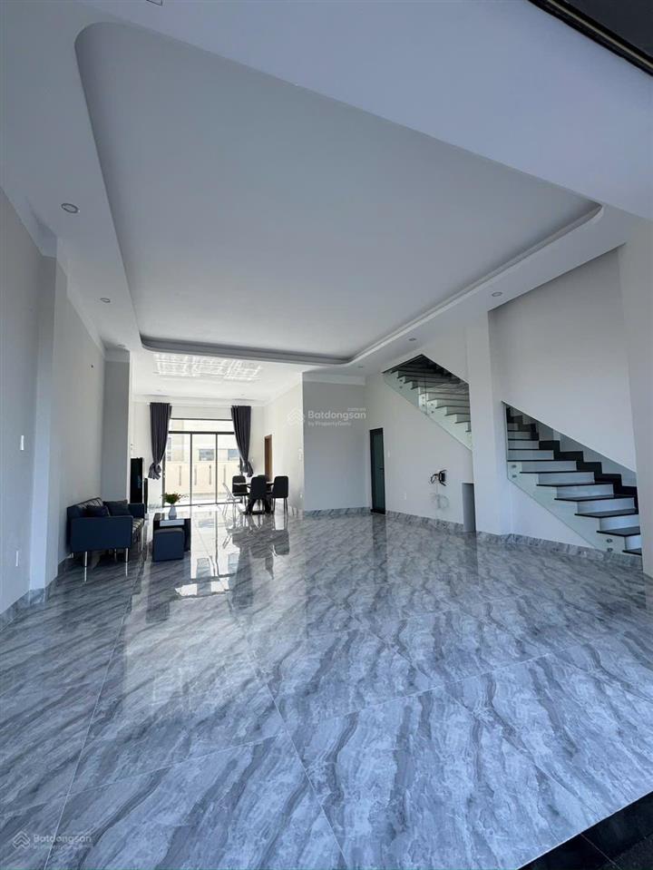 Cho thuê shophouse villa 7met mặt tiền vừa ở vừa kinh doanh hoặc vp đại diện