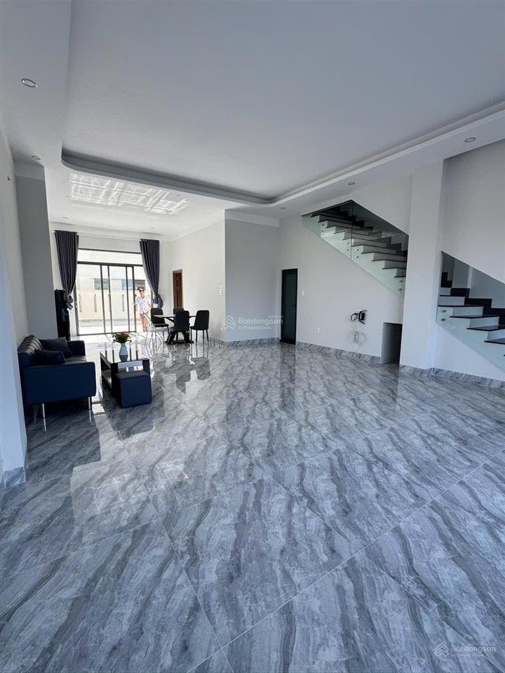 Cho thuê shophouse villa 7met mặt tiền vừa ở vừa kinh doanh hoặc vp đại diện