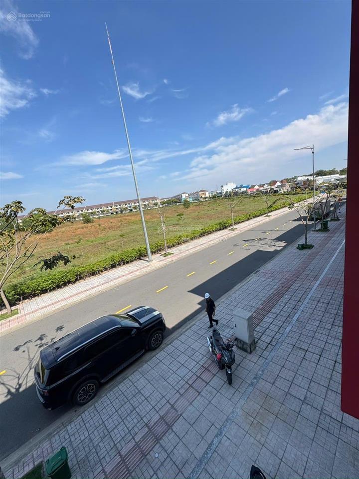 Cho thuê shophouse villa 7met mặt tiền vừa ở vừa kinh doanh hoặc vp đại diện