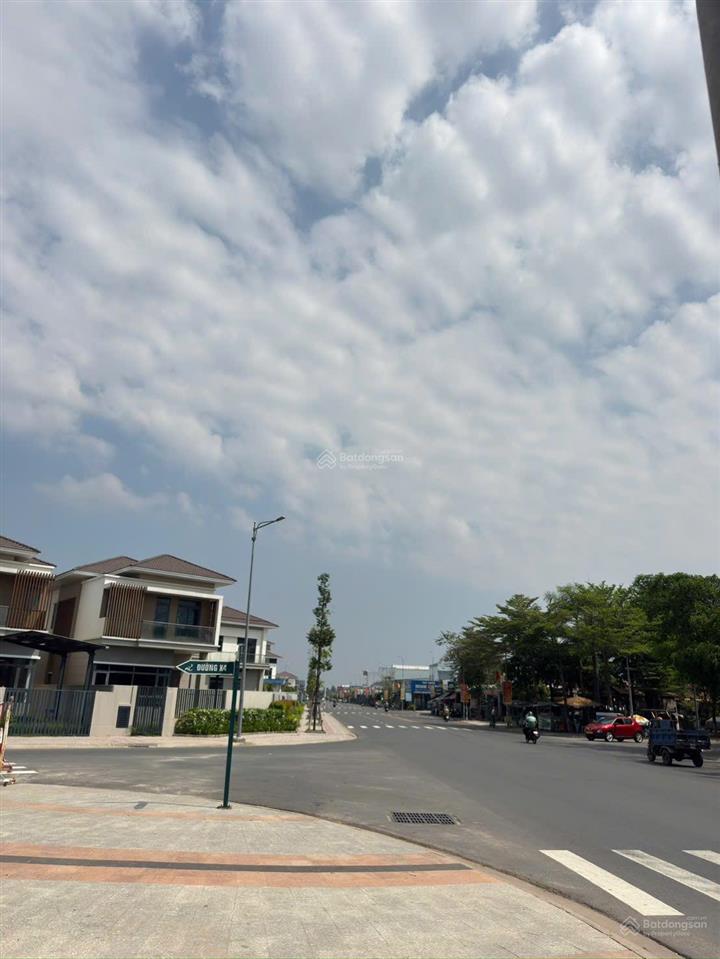 Bán biệt thự view công viên siêu đẹp 1 căn duy nhất