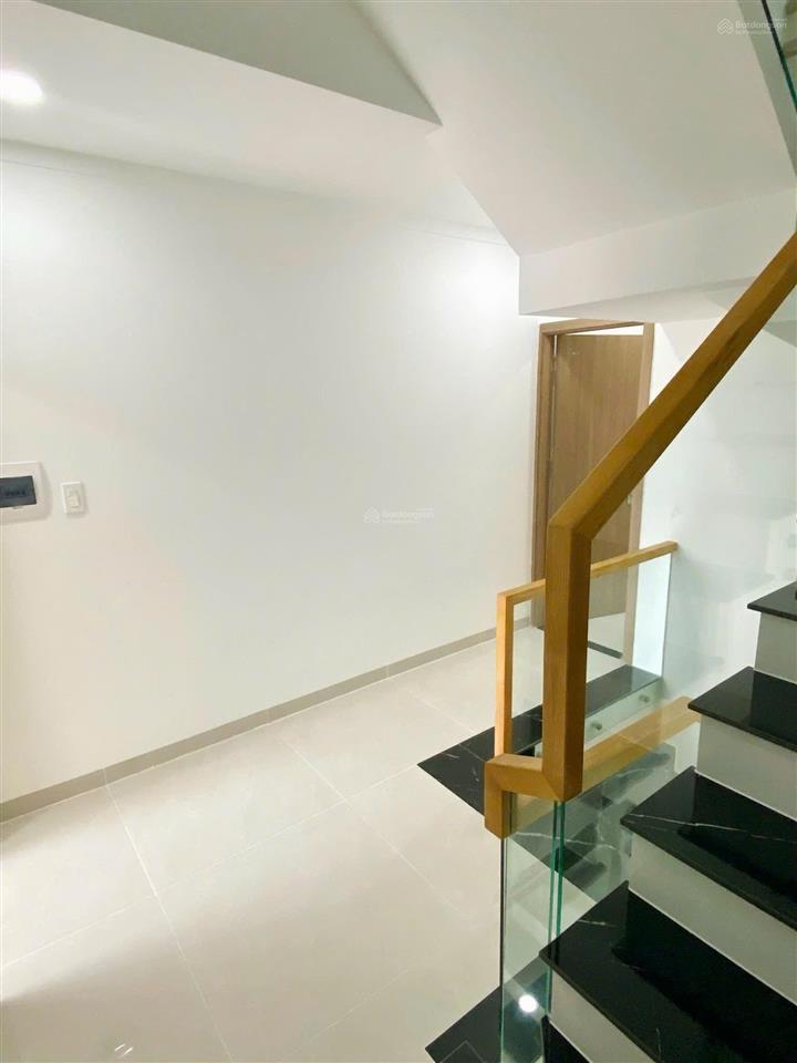 Nhà full nội thất tại vsip2 dọn đồ vào ở ngay