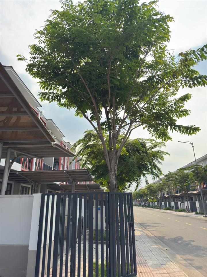 Nhà 3 tầng giai đoạn 2 giá tốt kđt sun casa central. thanh toán 1tỷ4 nhận nhà ngay
