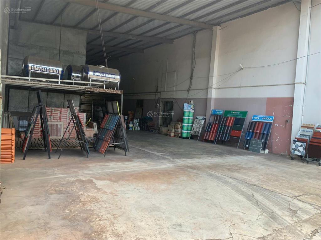 Cho thuê mặt bằng kinh doanh trung tâm thị trấn bình dương