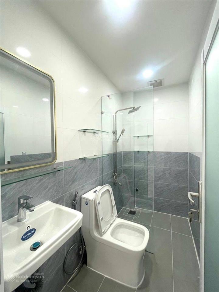 Sát mặt tiền nguyễn phúc chu phường 15 tân bình dt 47m22 tầng chắc chắn chỉ 5.x tỷ