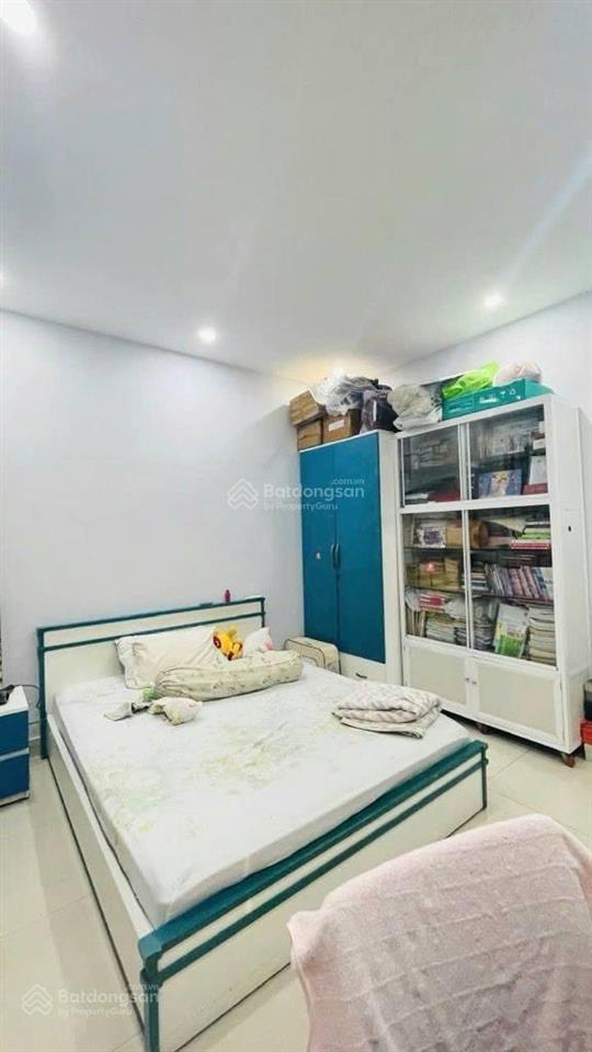 Mặt tiền kinh doanh đỗ nhuận tân sơn nhì  tân phú dt 70m2 4 x 18  4 tầng btc chỉ nhỉnh 9 tỷ